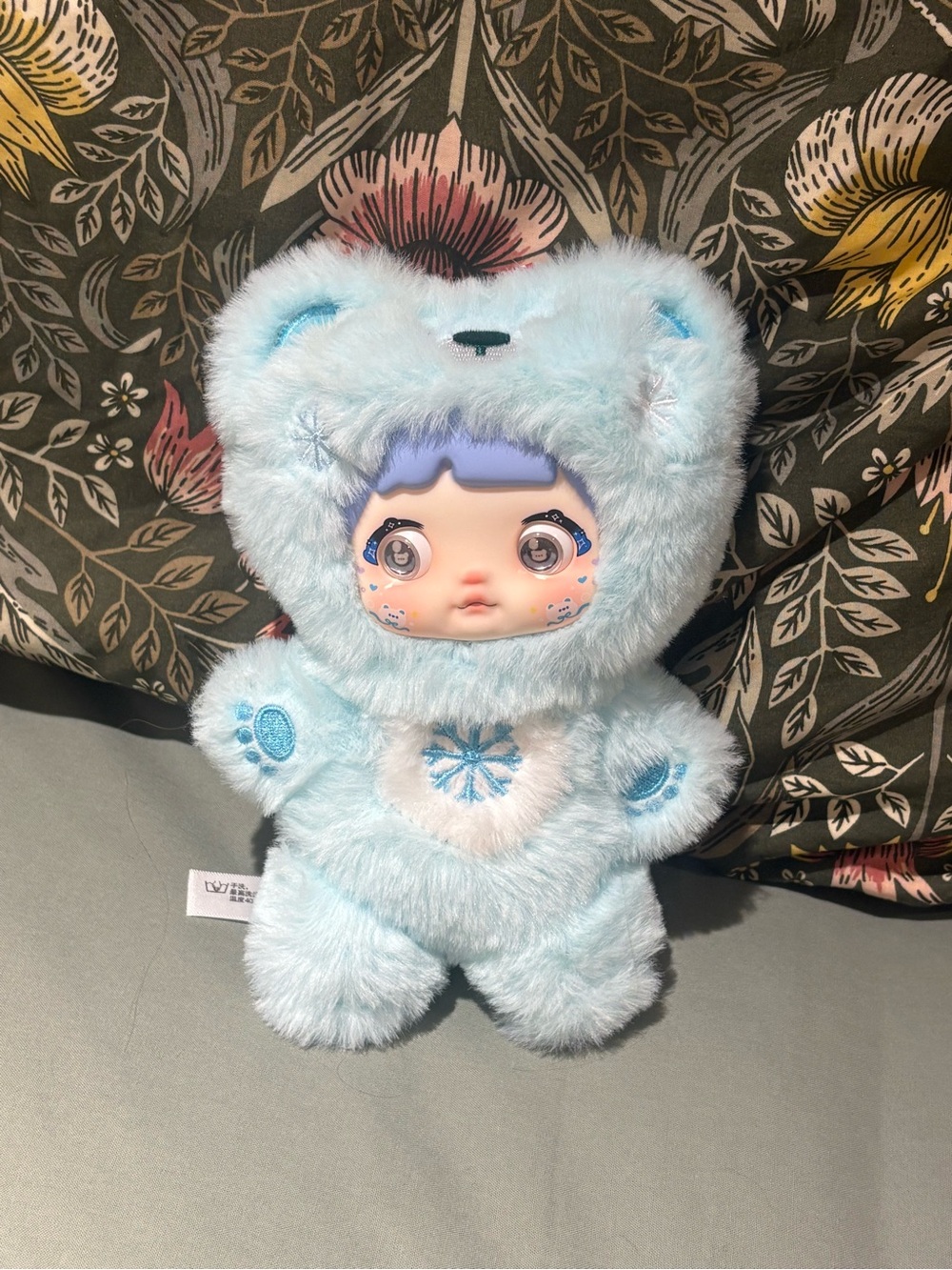Nommi Blue Bear